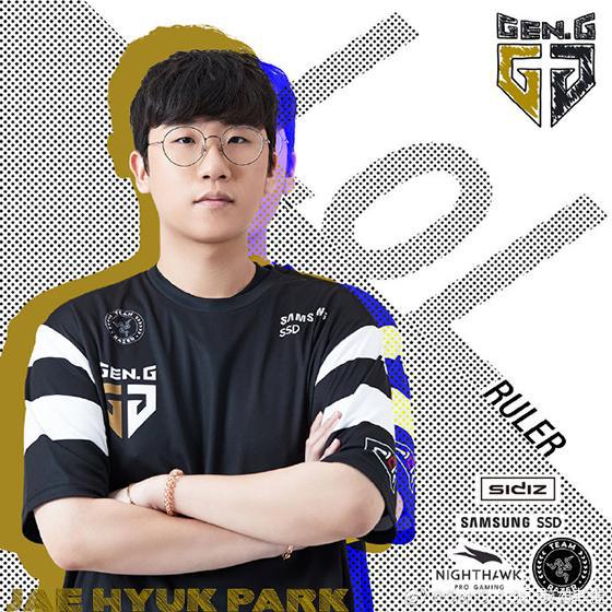 武磊出现了 武磊出现了