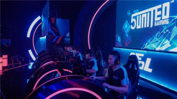 而根据巴萨 而根据巴萨