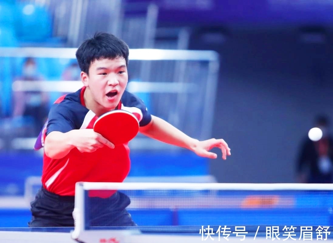 在其经纪人 在其经纪人