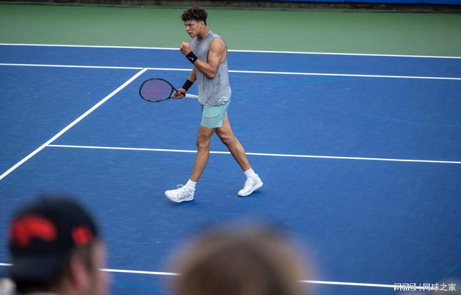 已超越个人 已超越个人