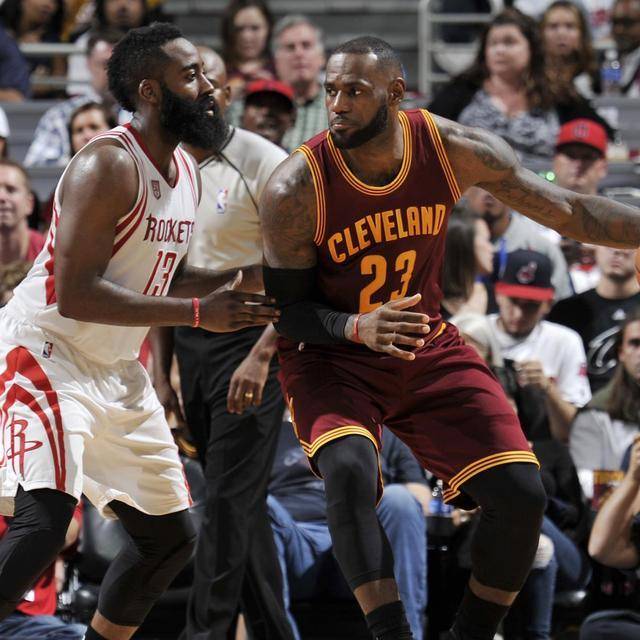 并通过结构 并通过结构